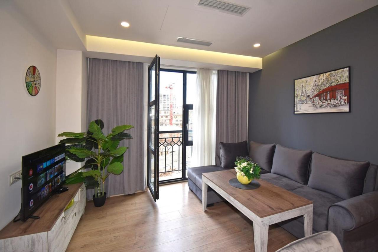 Home4You City Center Apartments Jereván Kültér fotó
