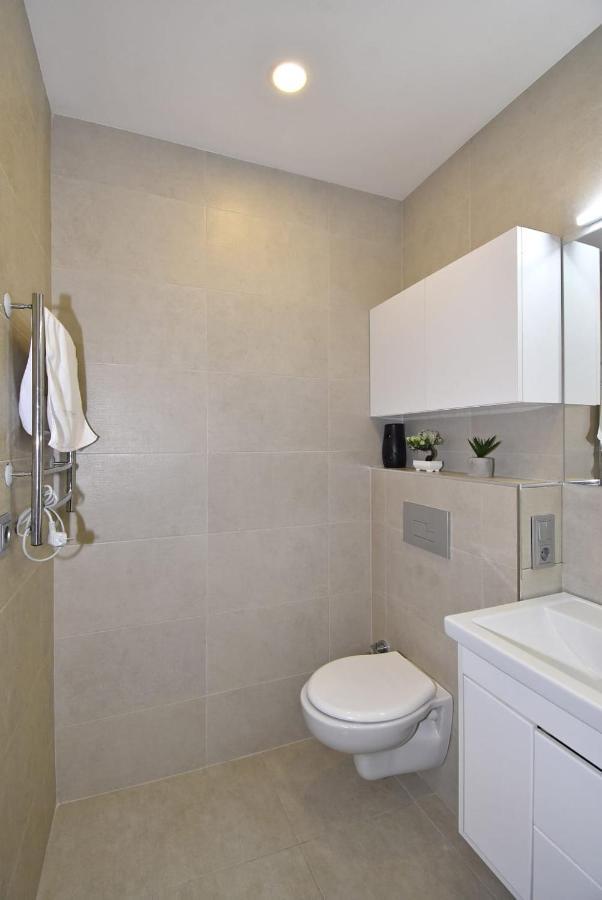 Home4You City Center Apartments Jereván Kültér fotó