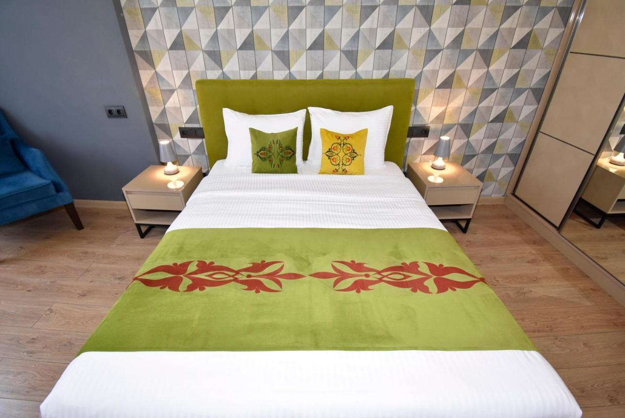 Home4You City Center Apartments Jereván Kültér fotó